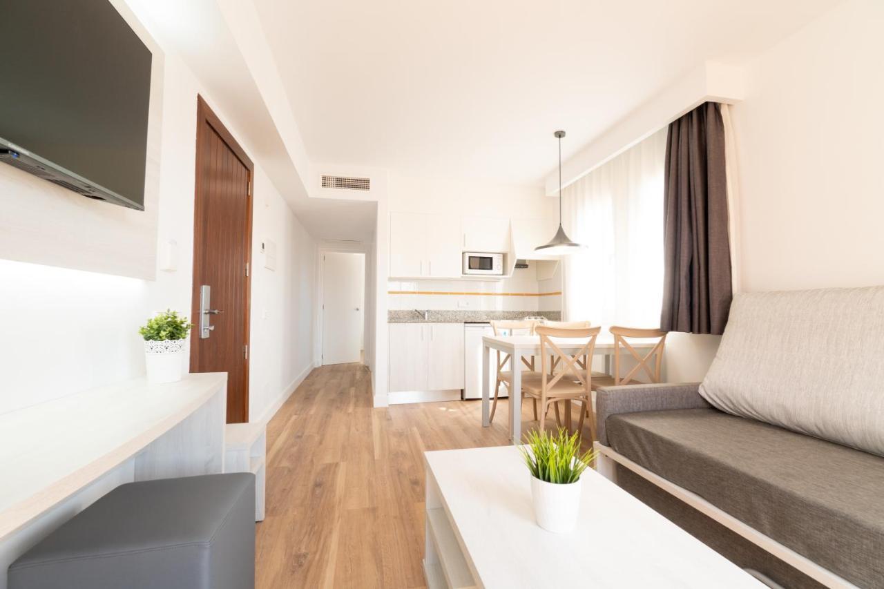 Aparthotel Ciudad Laurel Cala Millor  Eksteriør bilde