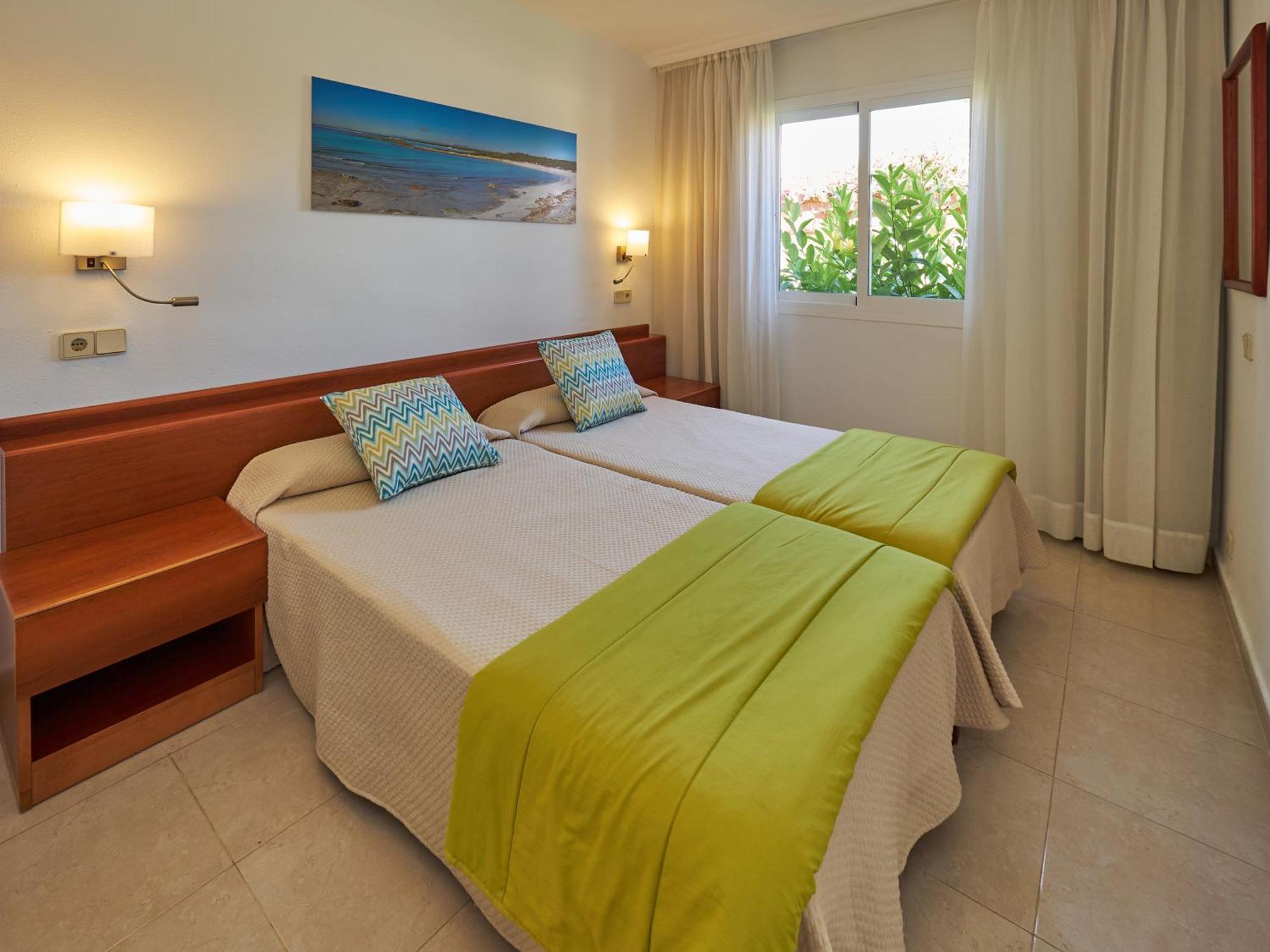 Aparthotel Ciudad Laurel Cala Millor  Eksteriør bilde